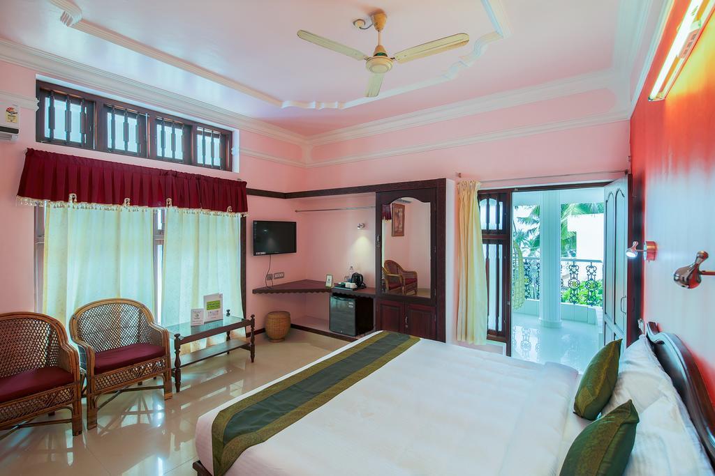 Treebo Moonlight Hotel Thiruvananthapuram Bagian luar foto
