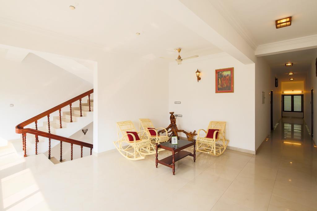 Treebo Moonlight Hotel Thiruvananthapuram Bagian luar foto