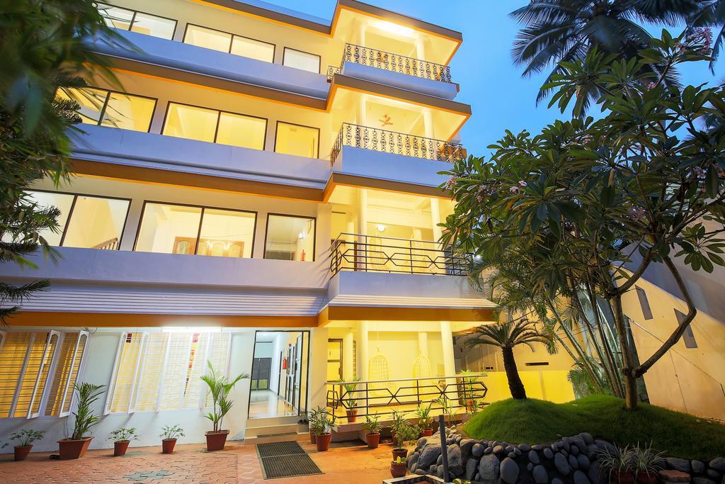 Treebo Moonlight Hotel Thiruvananthapuram Bagian luar foto