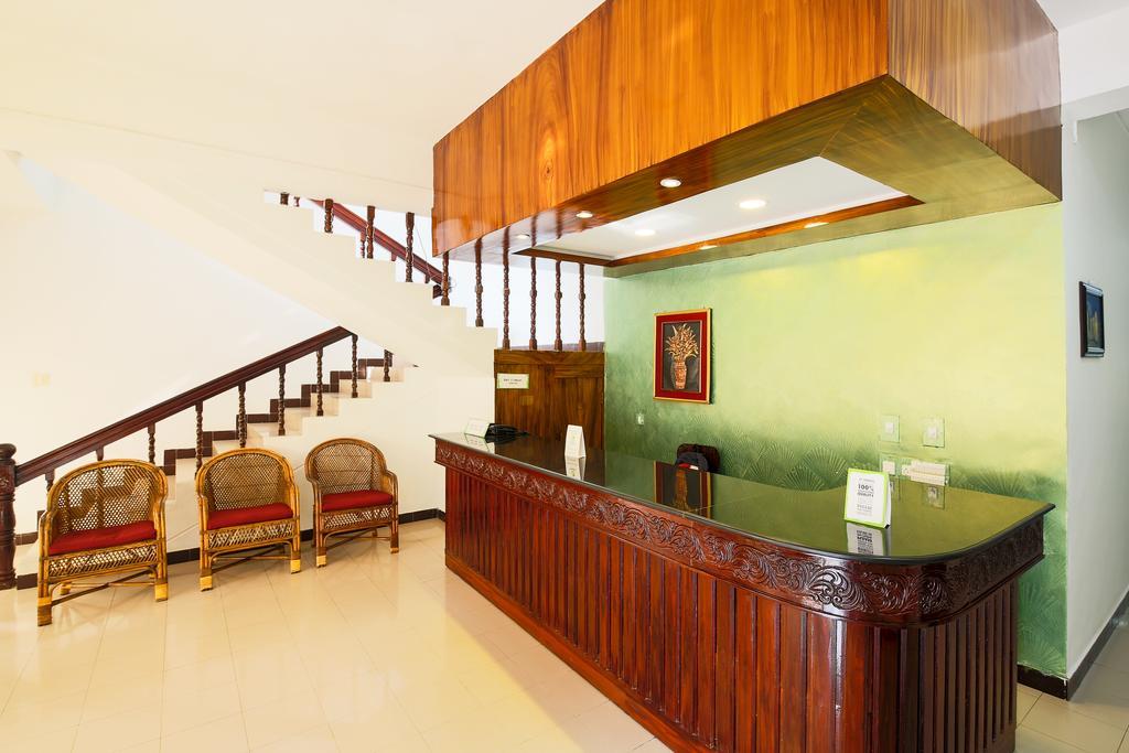 Treebo Moonlight Hotel Thiruvananthapuram Bagian luar foto
