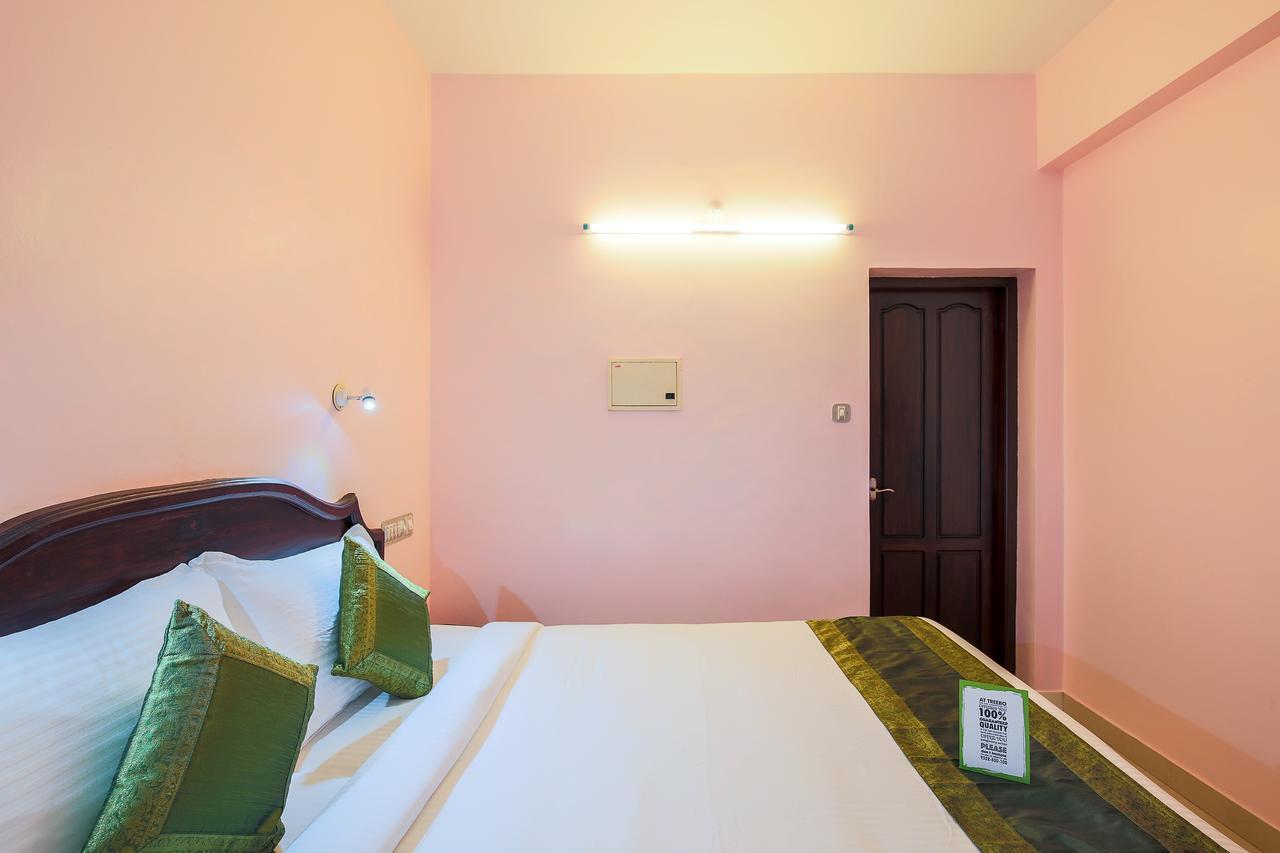 Treebo Moonlight Hotel Thiruvananthapuram Bagian luar foto